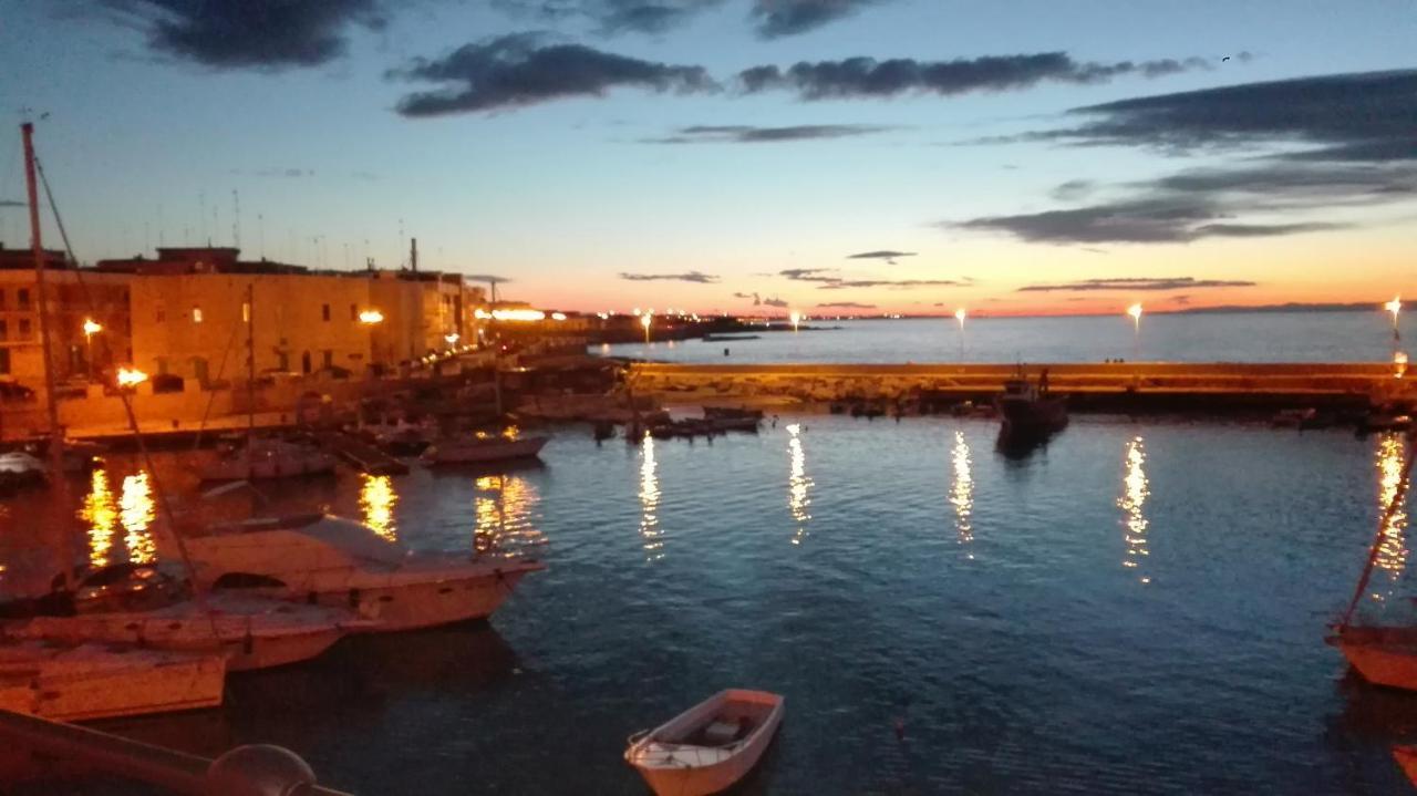 Eremo Del Paglia Villa Giovinazzo Bagian luar foto